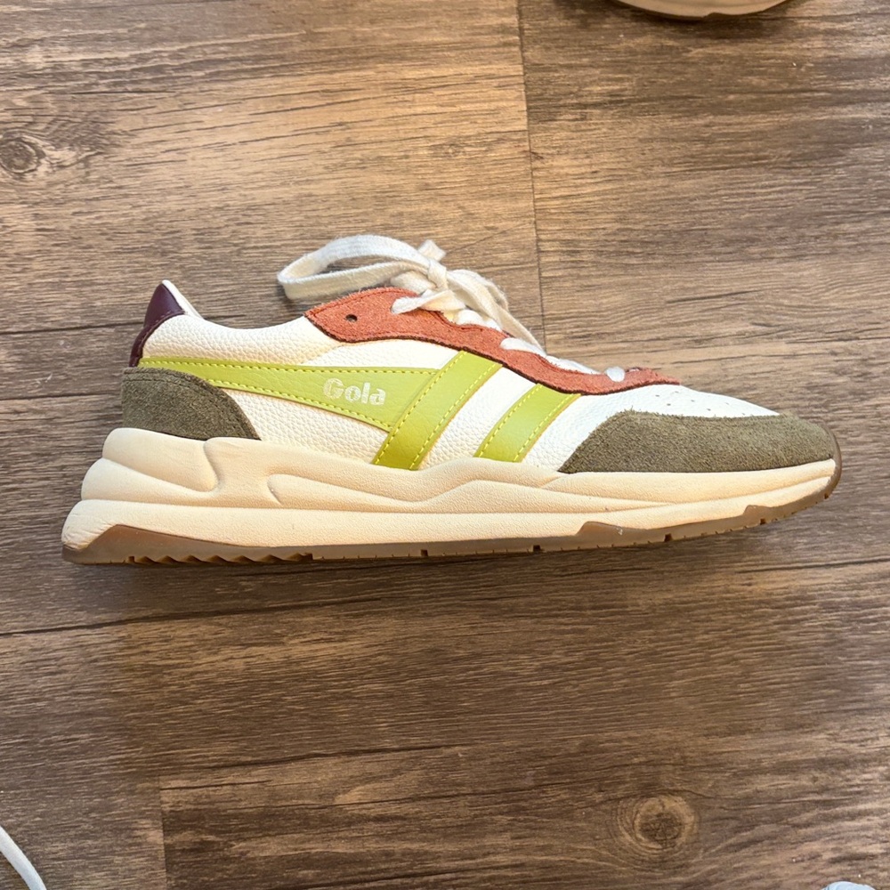 Gola White Lime Green Olive Suede Retro Sneakers